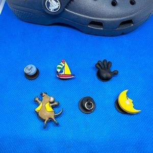 Jibbitz 6 pieces for crocs
